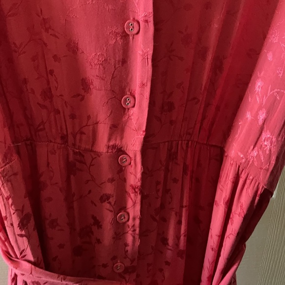 Long dress with ty, button down front. - Picture 4 of 4